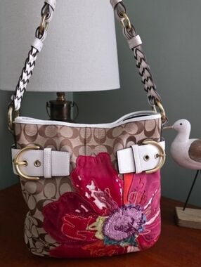 Coach 6123 Poppies For Peace Duffle Signature White Leather Shoulder Bag Vintage